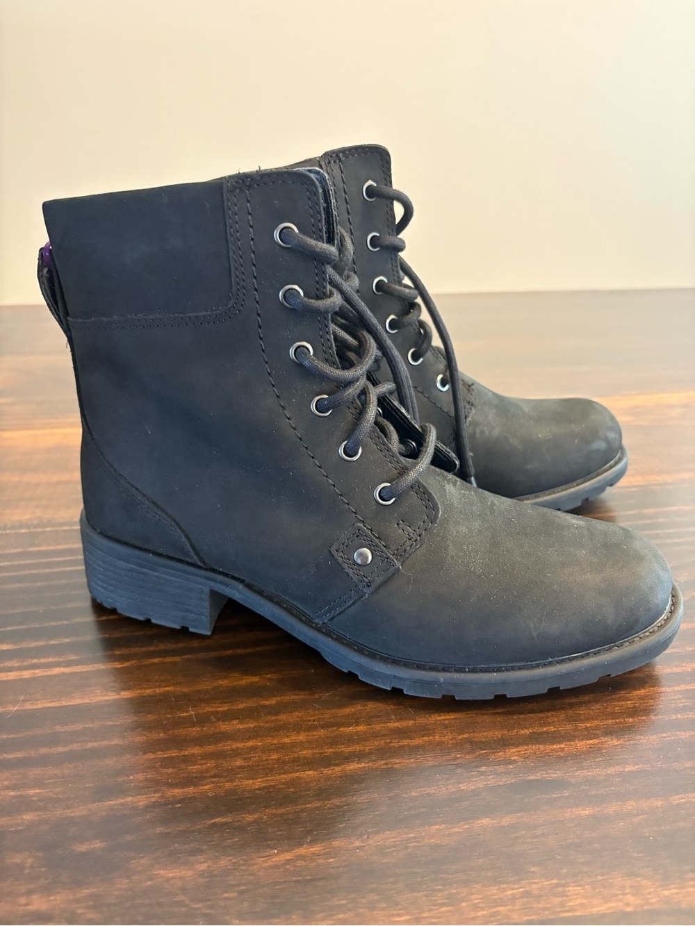 Clarks Black Leather Lace-Up Ankle Boots Size 9 Side Zip